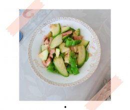 生瓜蛋子吃生瓜下句,一场别开生面的美食冒险