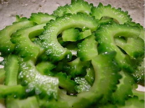 吃瓜好还是吃菜好,吃瓜好还是吃菜好？”