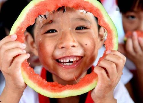 社会课瓜瓜吃瓜,揭秘社会热点背后的故事